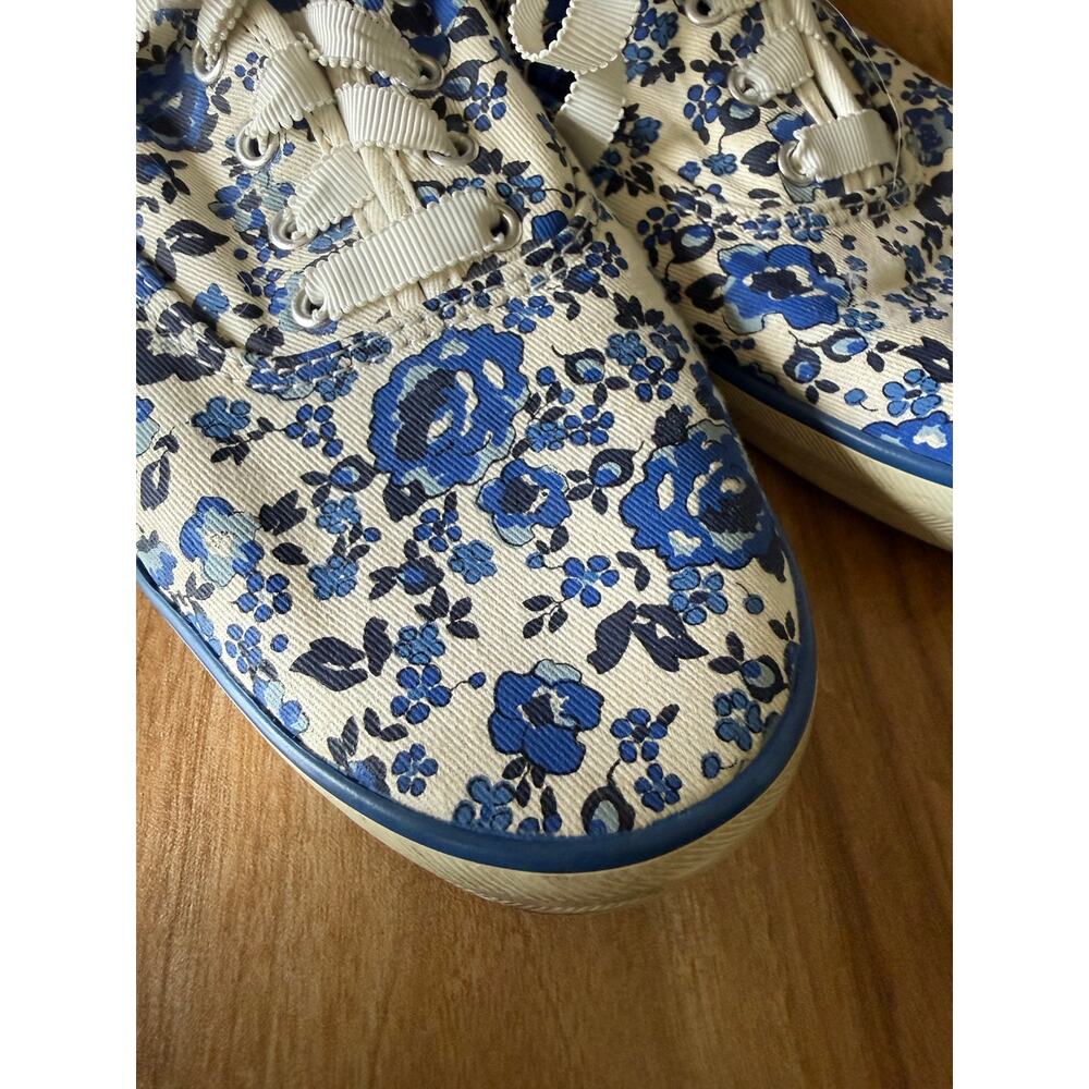 Keds Blue Floral Low Ribbon Lace Sneakers Sz. 9.5 - Picture 4 of 9